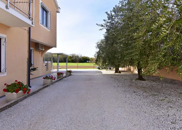 아파트 Enea 1 By Interhome