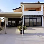 Διαμέρισμα Enea 1 By Interhome Savudrija