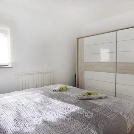 Apartament Enea 1 By Interhome